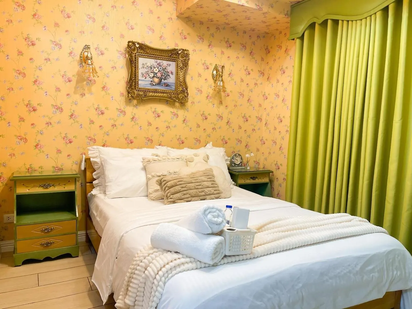 Uptown Bgc Condo Near Grand Hyatt #Upt220Q Manila Apartment