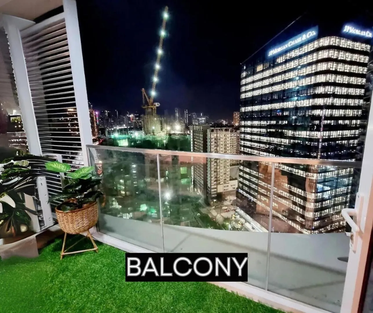 Apartment Uptown Bgc Condo Near Grand Hyatt #Upt220Q Manila Philippines